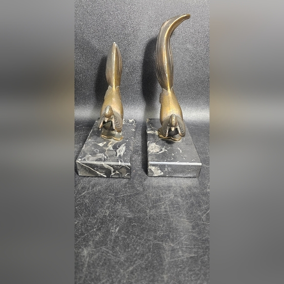 Elegant Gold and Gray Bird Wall Decor‎ - Picture 6 of 13